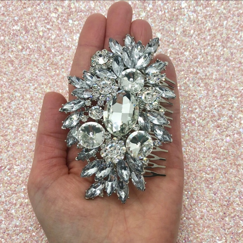 Crystal Bridal Bridesmaid Hair Comb - Picture 8 of 8